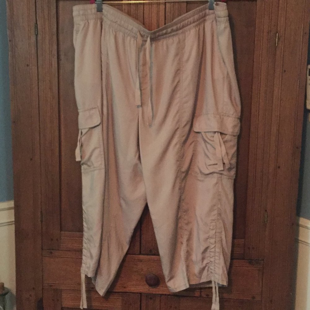 Capri Pants